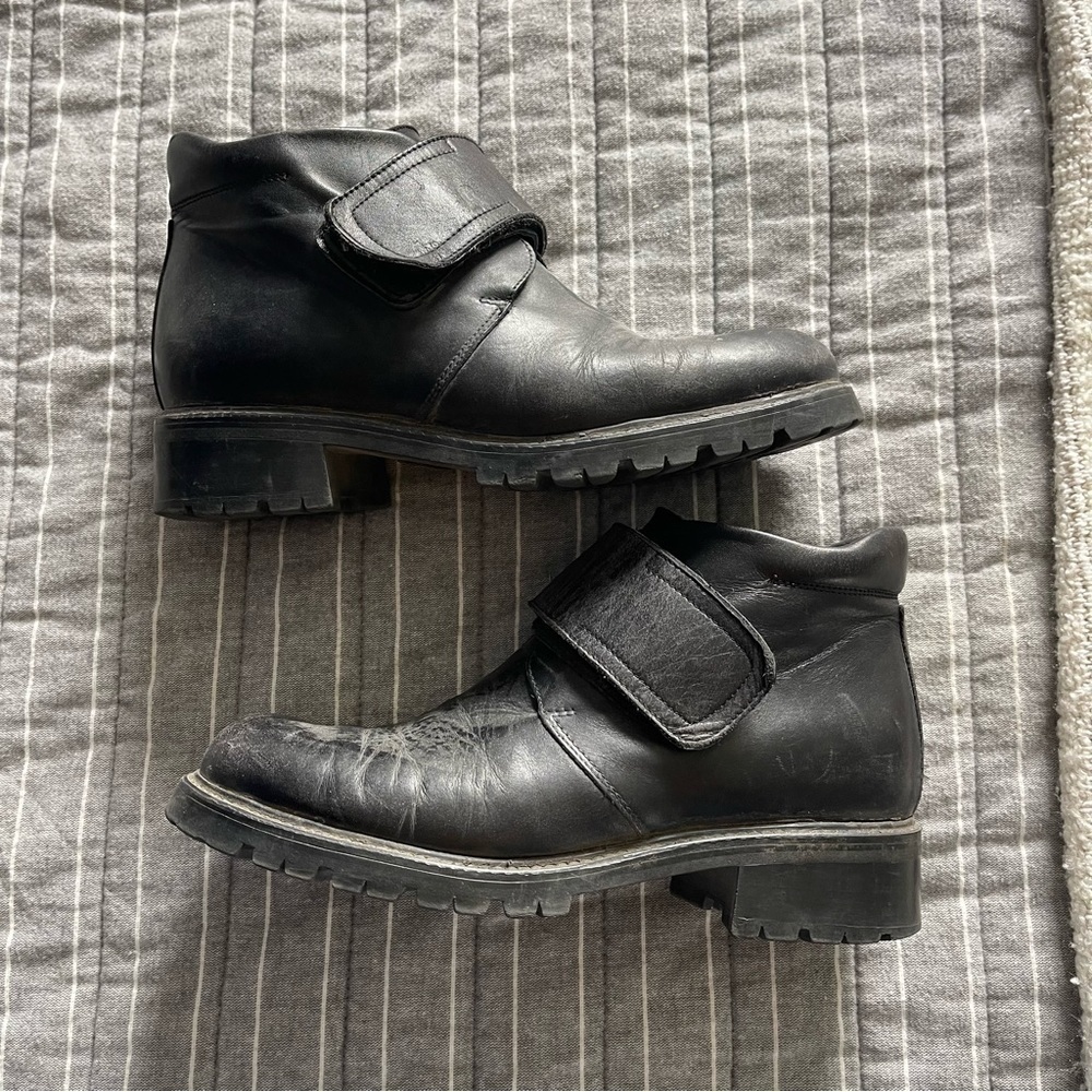 Leather Lug Sole Boots 8 - Picture 1 of 5